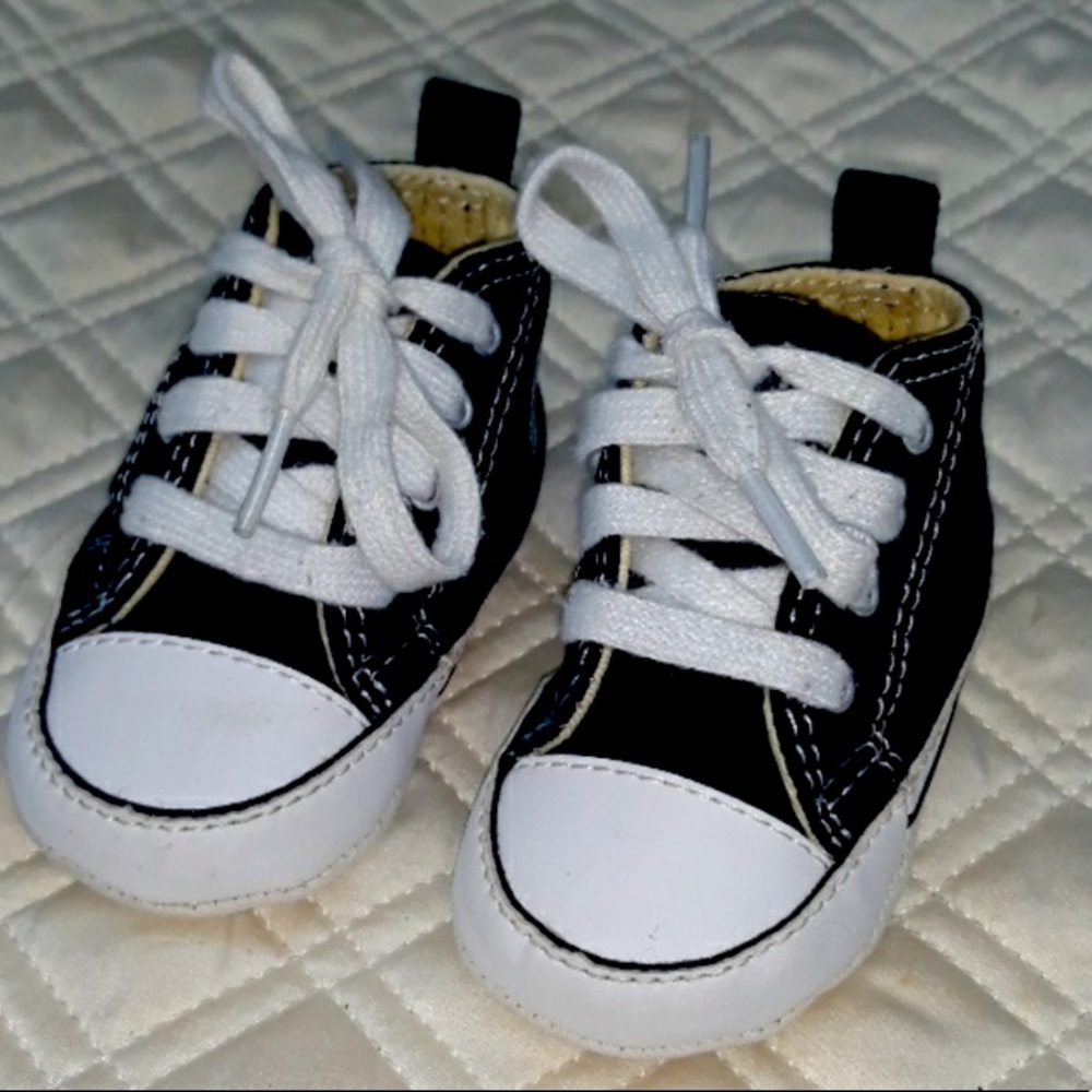 Baby converse size 1